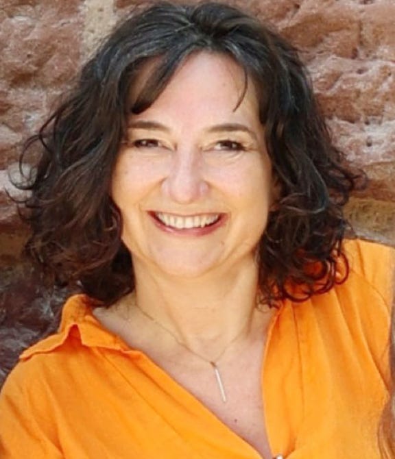 Künstlerin Edith Rüter Künstlerin Edith Rüter mit Spachteltechnik